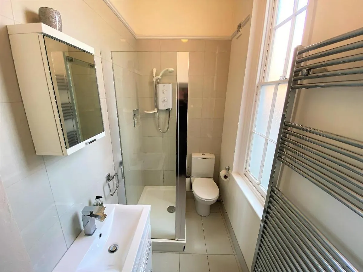 Elegant Georgian Apartment Near Clifton Village Bristol United Kingdom